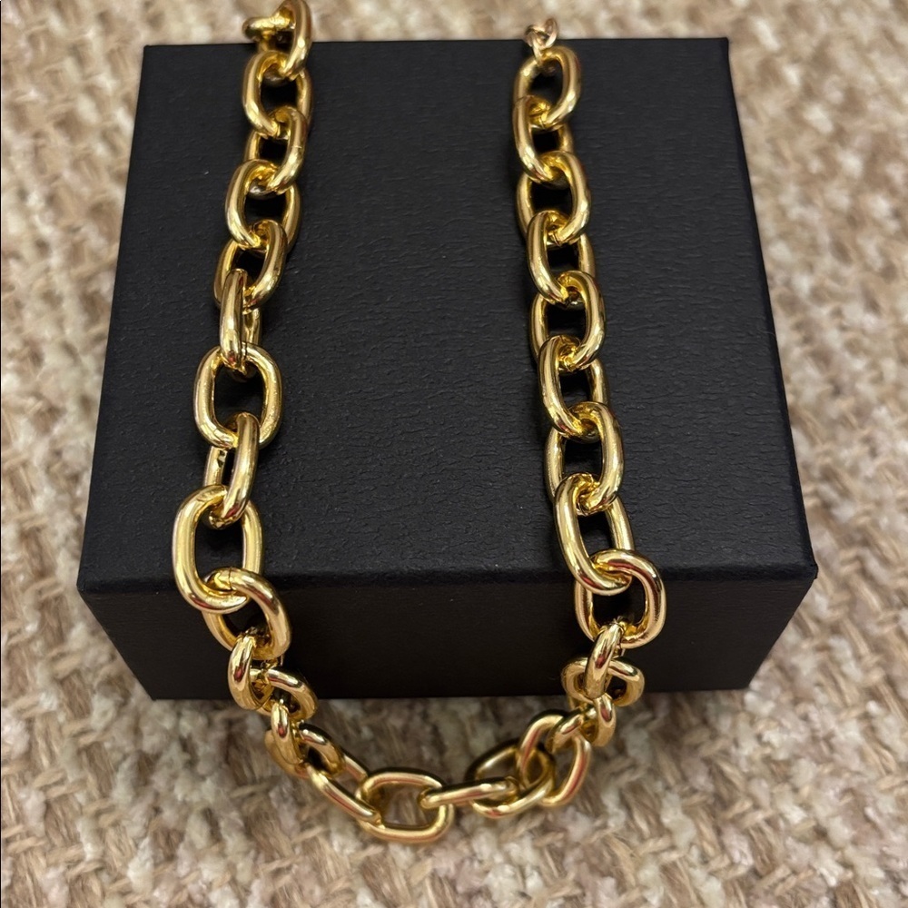 Elegant Gold Chain Adjustable Choker Fashion Necklace